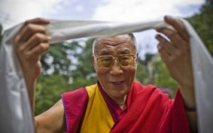 16-Dalai-Lama-Quotes-To-Live-By